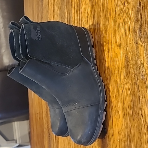 SOREL Evie II Wedge Chelsea Boot Size 9 - Picture 1 of 11